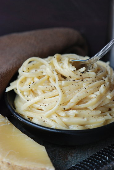 quick pasta garlic cream