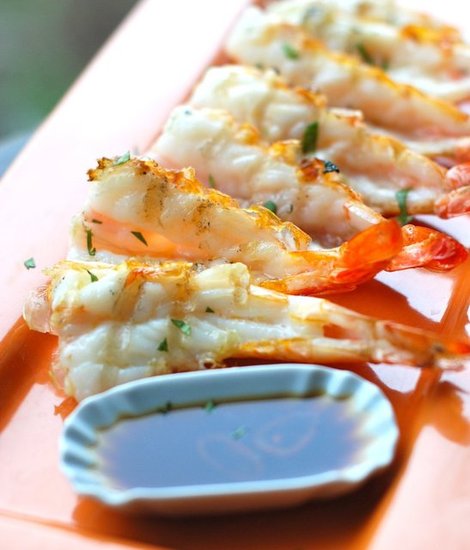 grilled butterflied shrimp in the shell